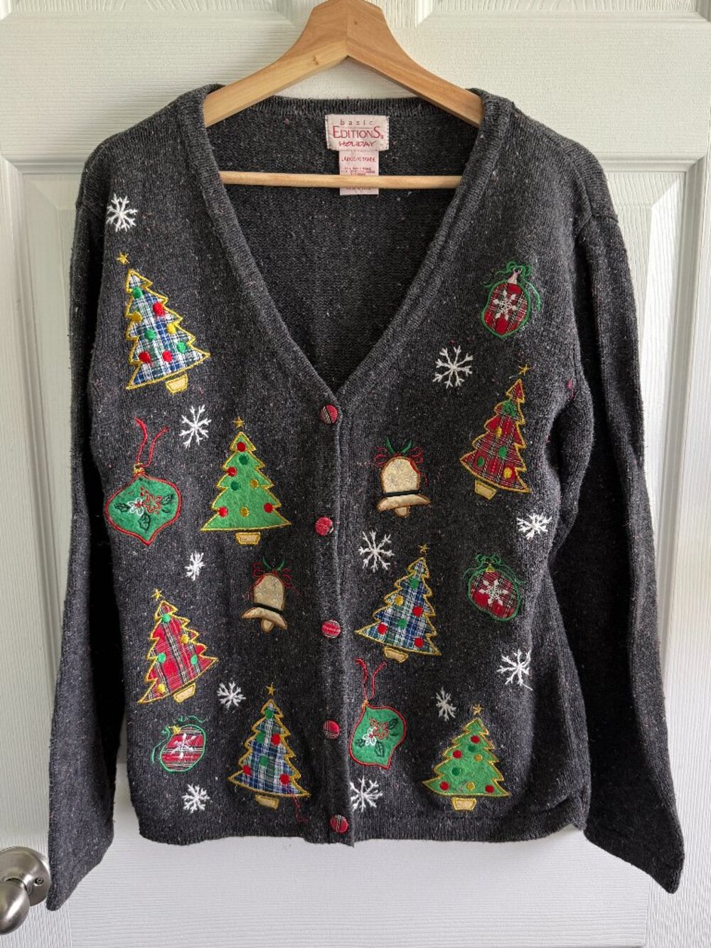 Basic Editions Holiday VTG Women’s Embroidered Christmas Sweater Cardigan Size L
